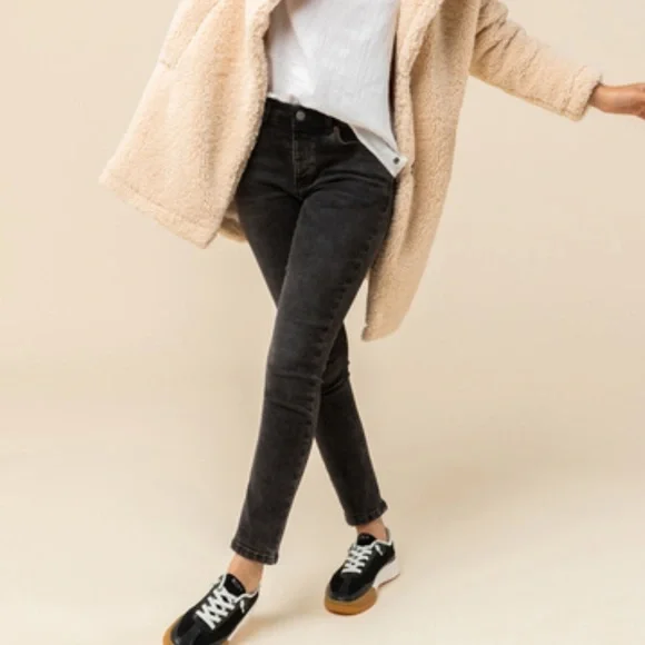 ROXY NWT COOL MEMORY BLACK SKINNY JEANS 26 - Picture 2 of 15